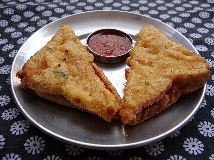 bread pakoda